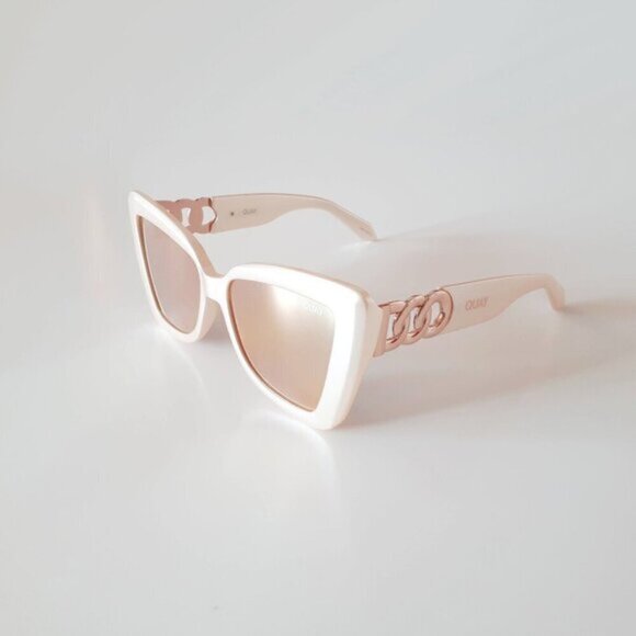 NWOT Quay pearly frame & mirrored lens oversized cat eye sunglasses - Picture 12 of 12